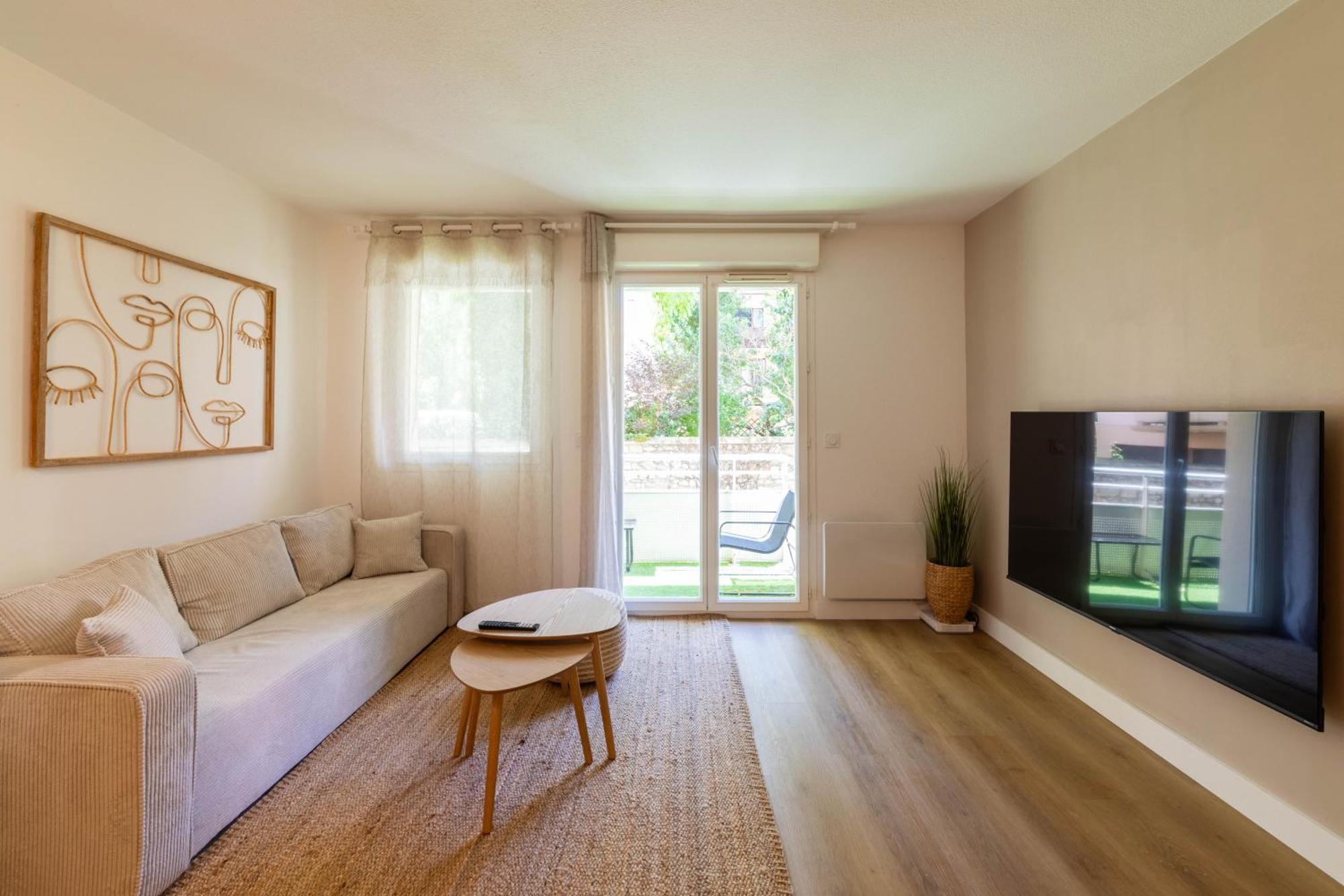 Zenitude-T3-Terrasse-Parking Daire Agen Dış mekan fotoğraf